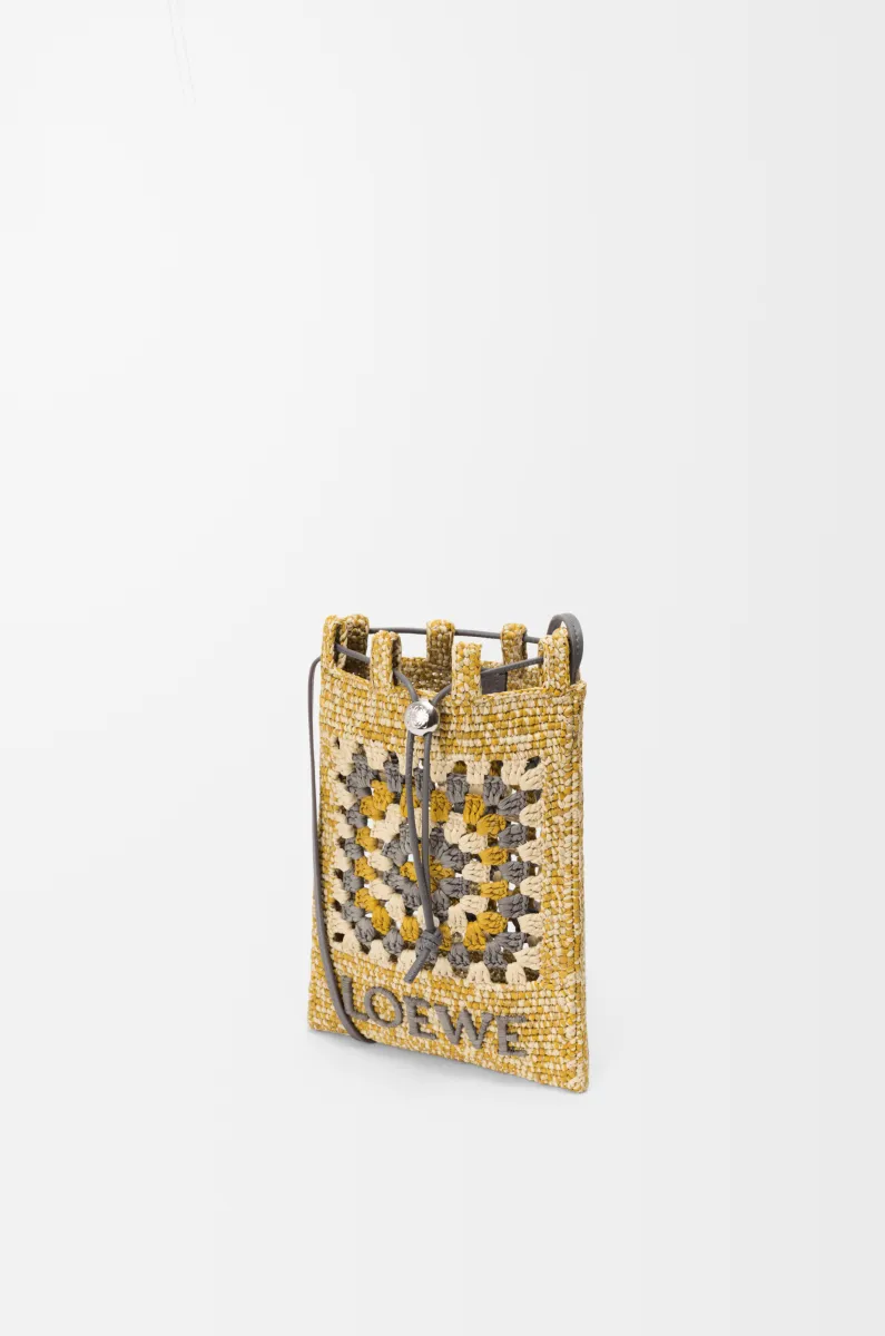 经典牛皮革和拉菲草抽绳小袋