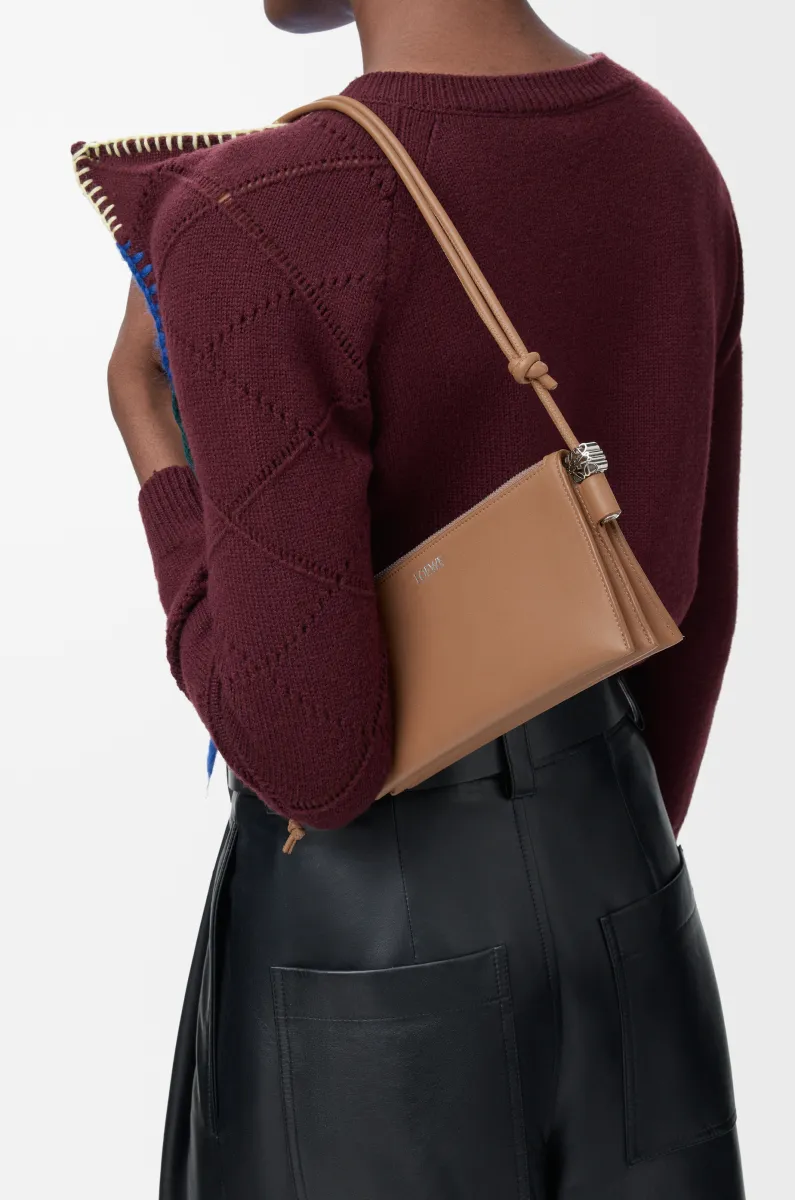 纳帕牛皮革 Joya 手拿包