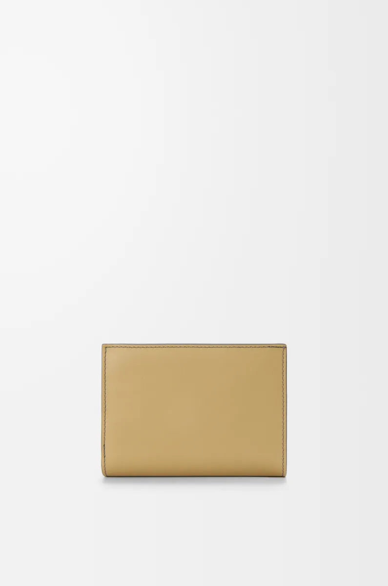 纳帕牛皮革紧凑 Landscape 钱包