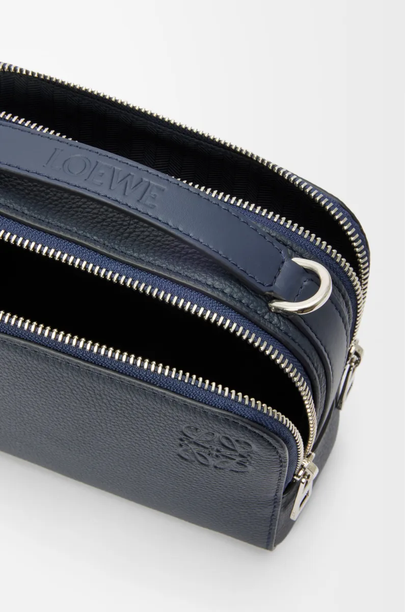 迷你柔软粒面牛皮革相机斜挎包