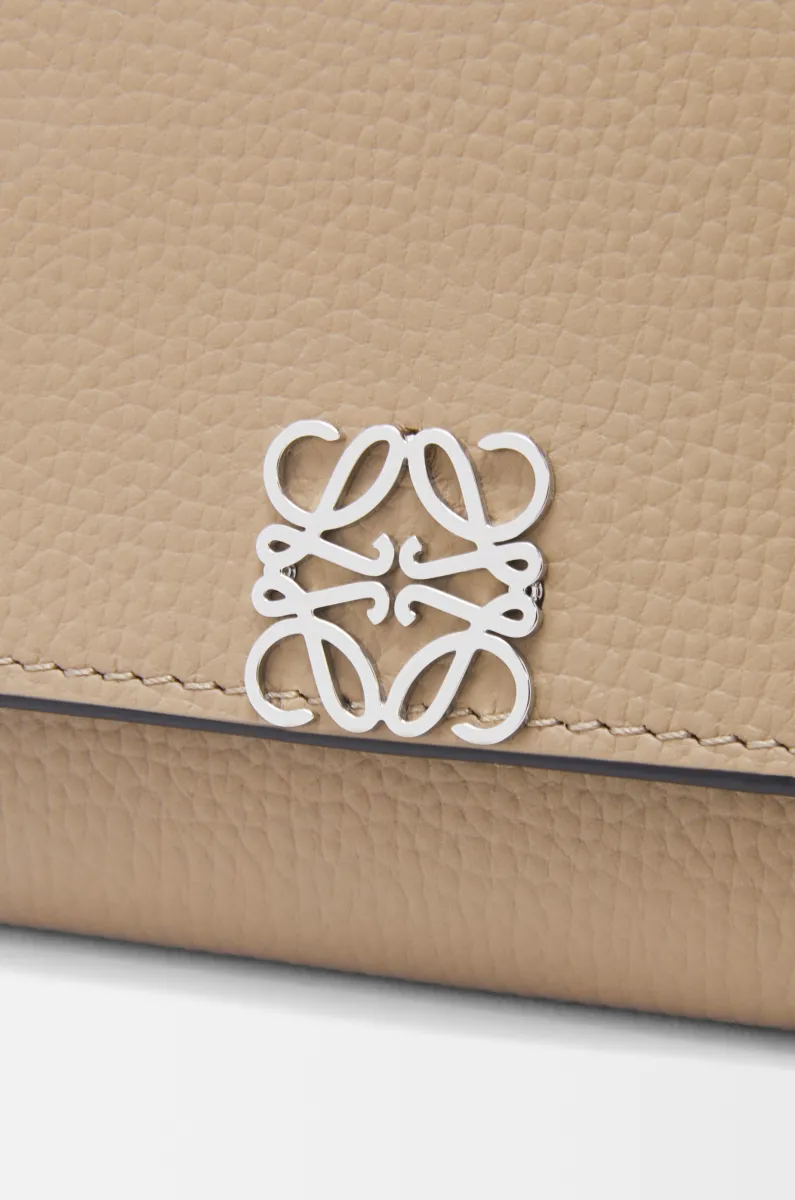 鹅卵石纹牛皮革 Anagram 长款钱包