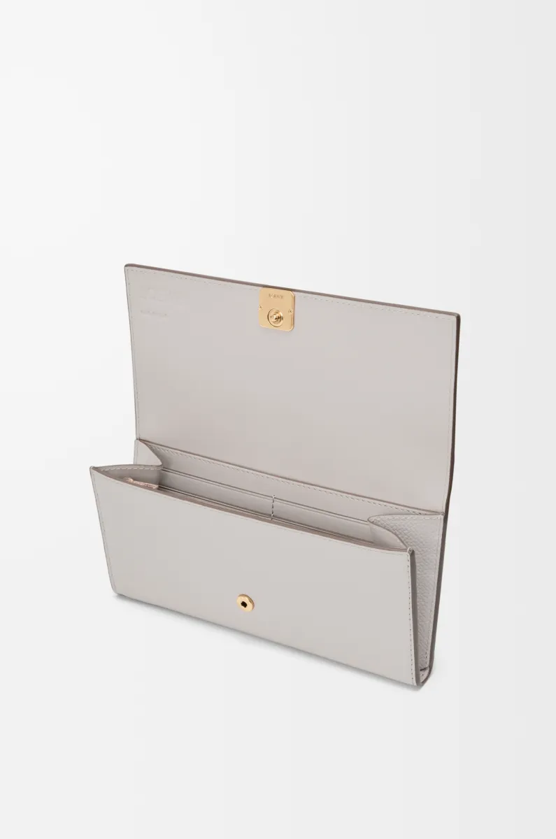 鹅卵石纹牛皮革 Anagram 长款钱包