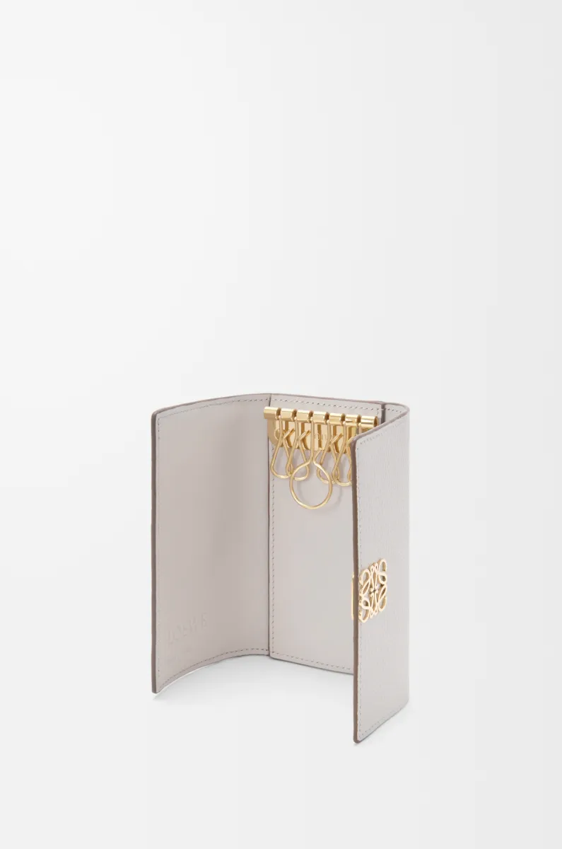 鹅卵石纹牛皮革 Anagram 钥匙包