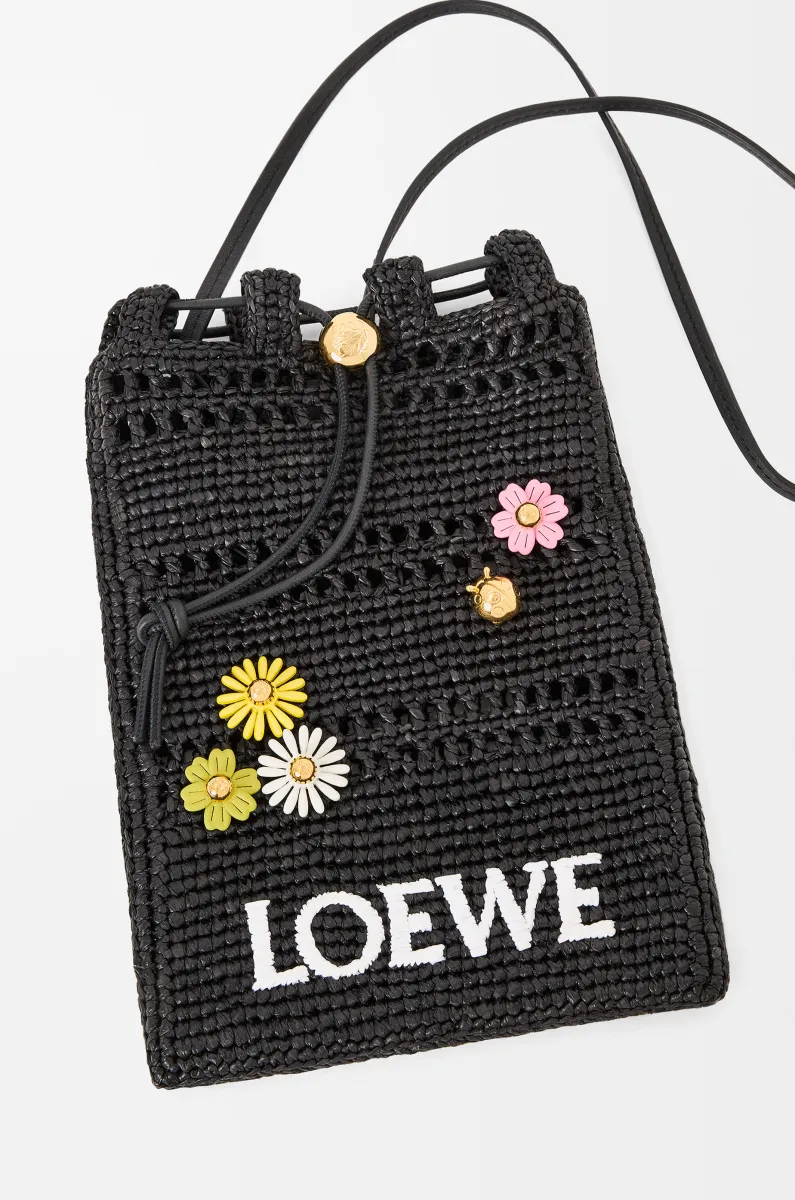 牛皮革花卉别针