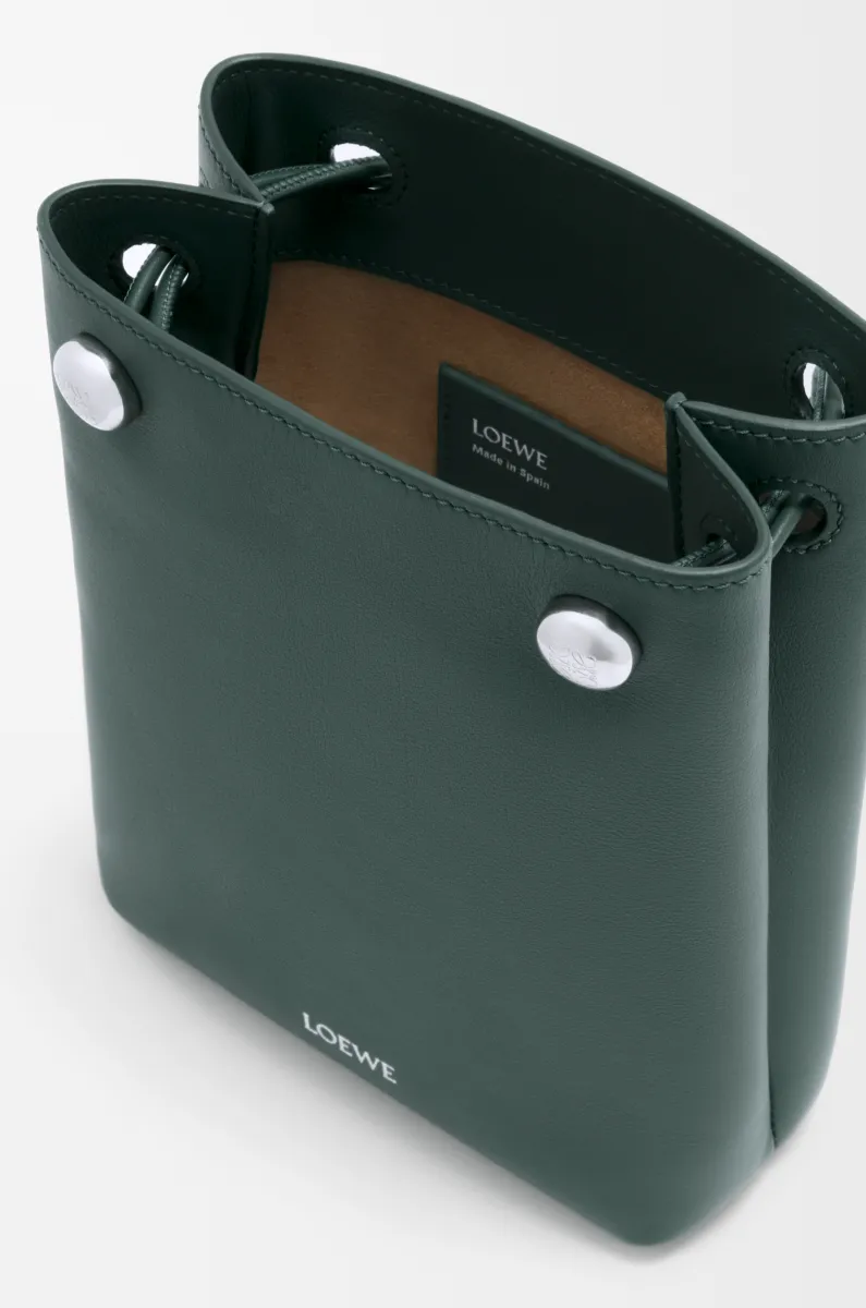 光滑牛皮革 Pebble 小袋