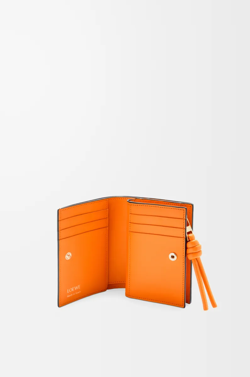 亮面纳帕牛皮革绳结紧凑钱包