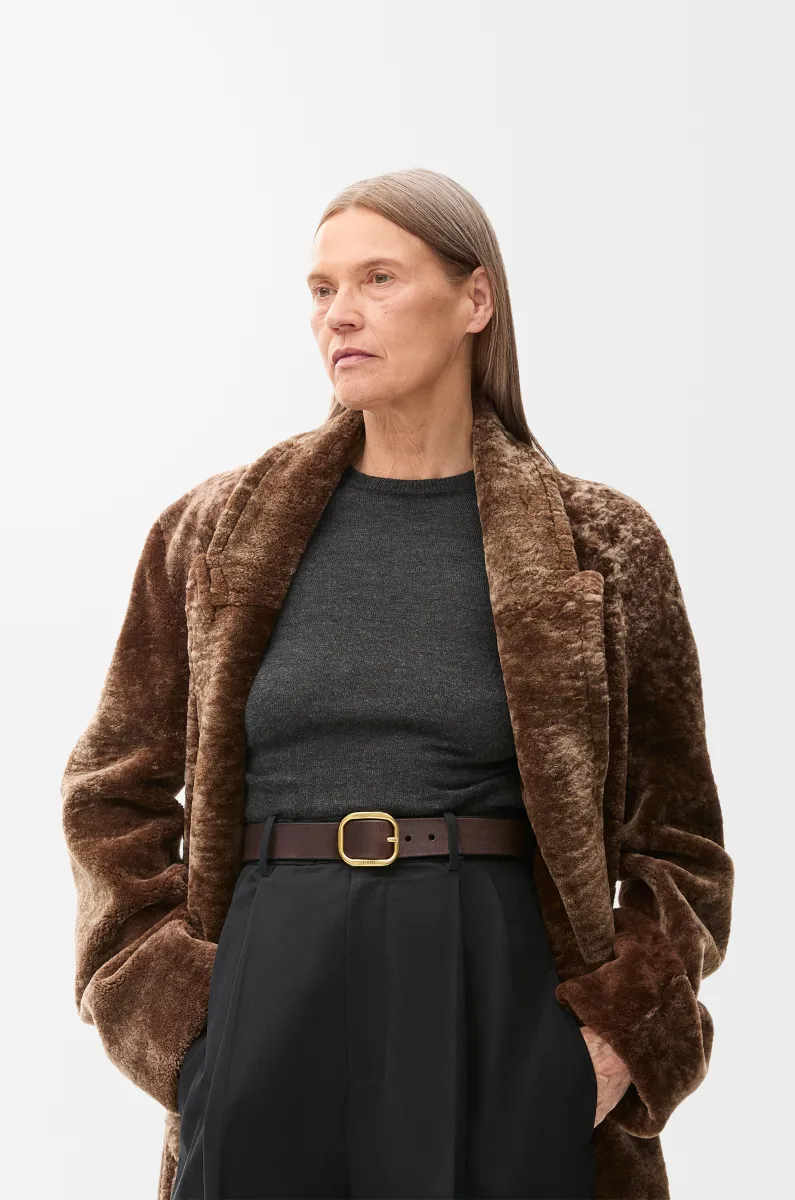 经典牛皮革柔软腰带 