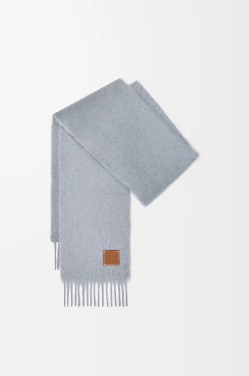 马海毛和羊毛围巾