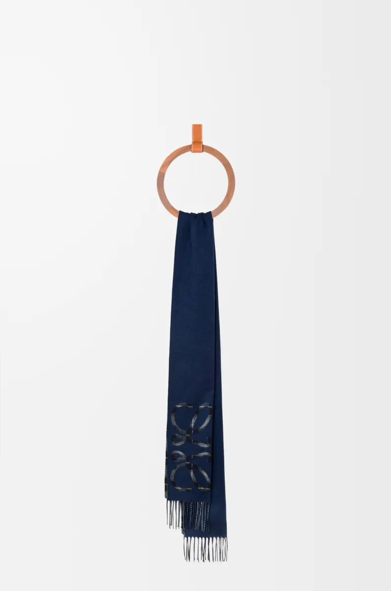 丝绸和羊绒 Anagram 围巾