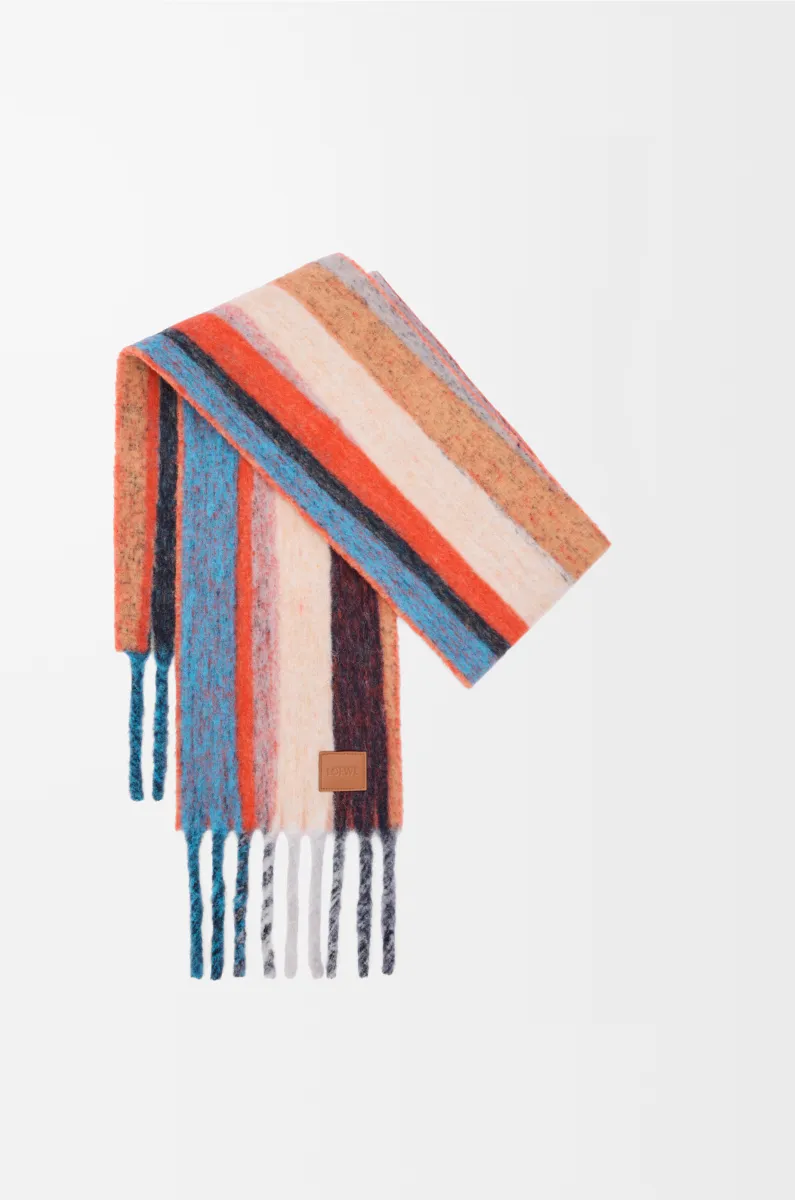 羊驼毛和羊毛混纺围巾