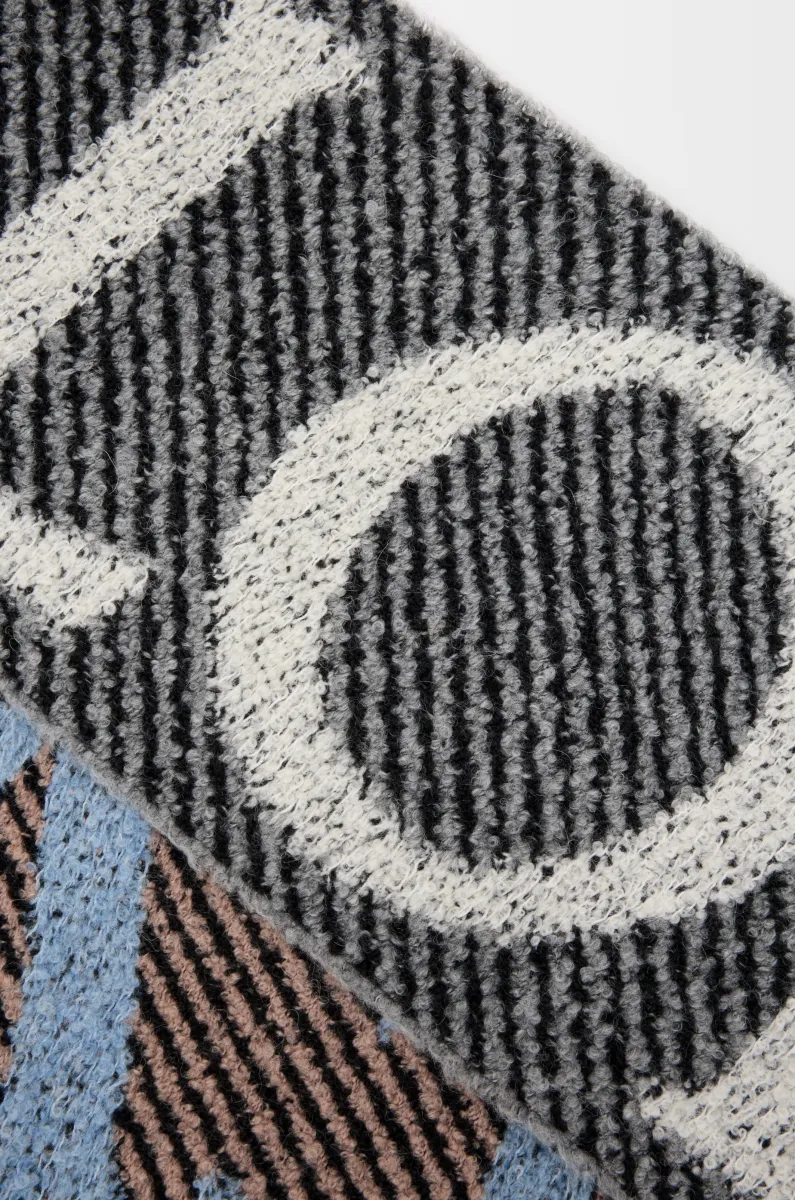 羊驼毛和羊毛混纺围巾