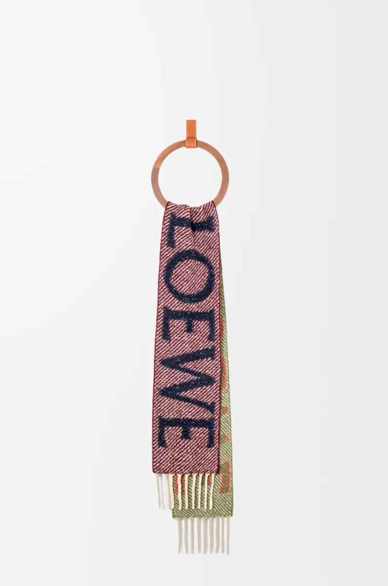 羊驼毛和羊毛混纺围巾