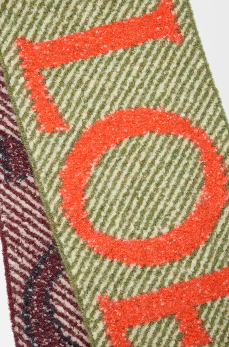 羊驼毛和羊毛混纺围巾