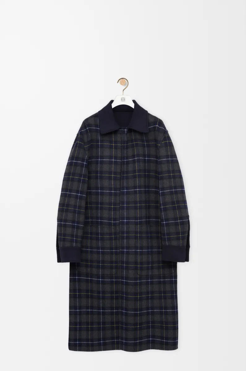 羊毛和羊绒大衣