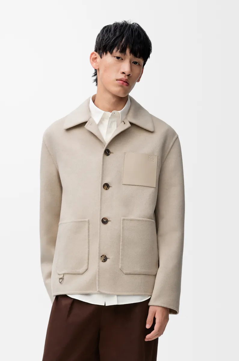 羊毛和羊绒工装外套