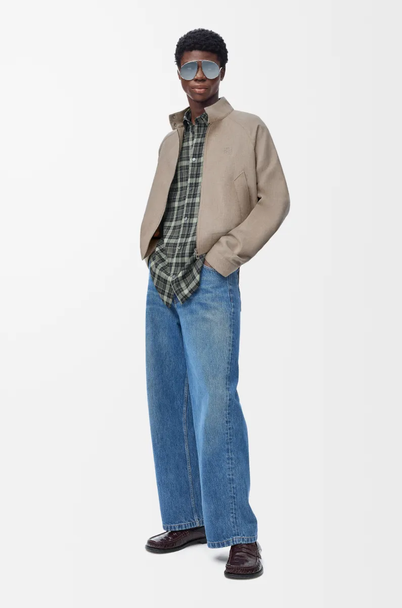 羊毛和羊绒拉链夹克