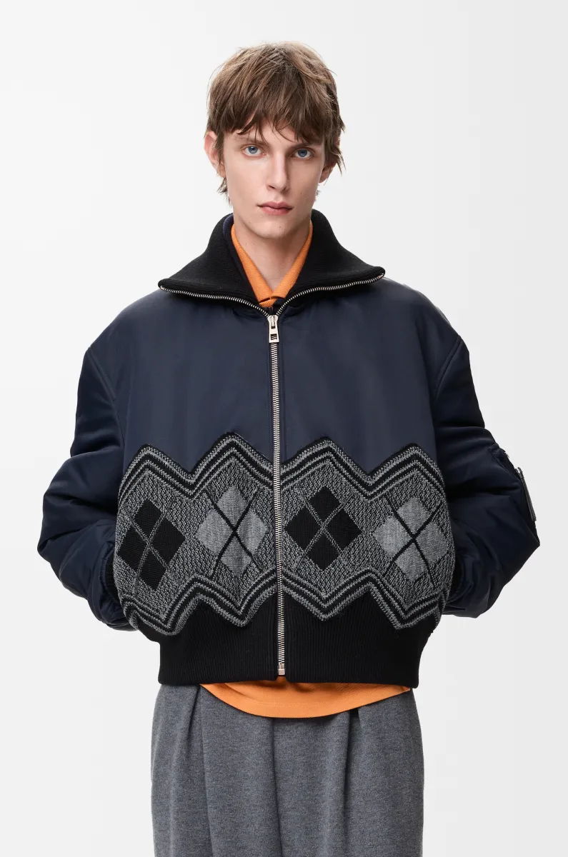 尼龙和羊毛混纺飞行员夹克