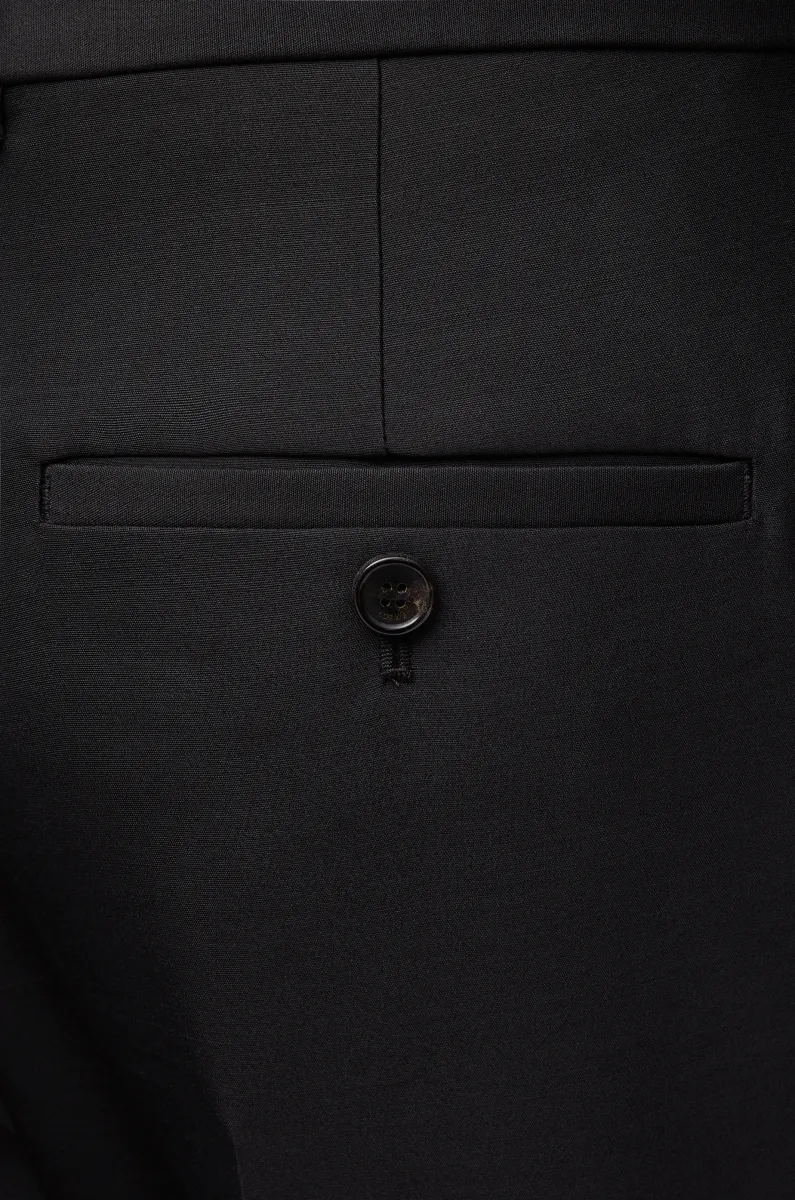 羊毛和丝绸长裤