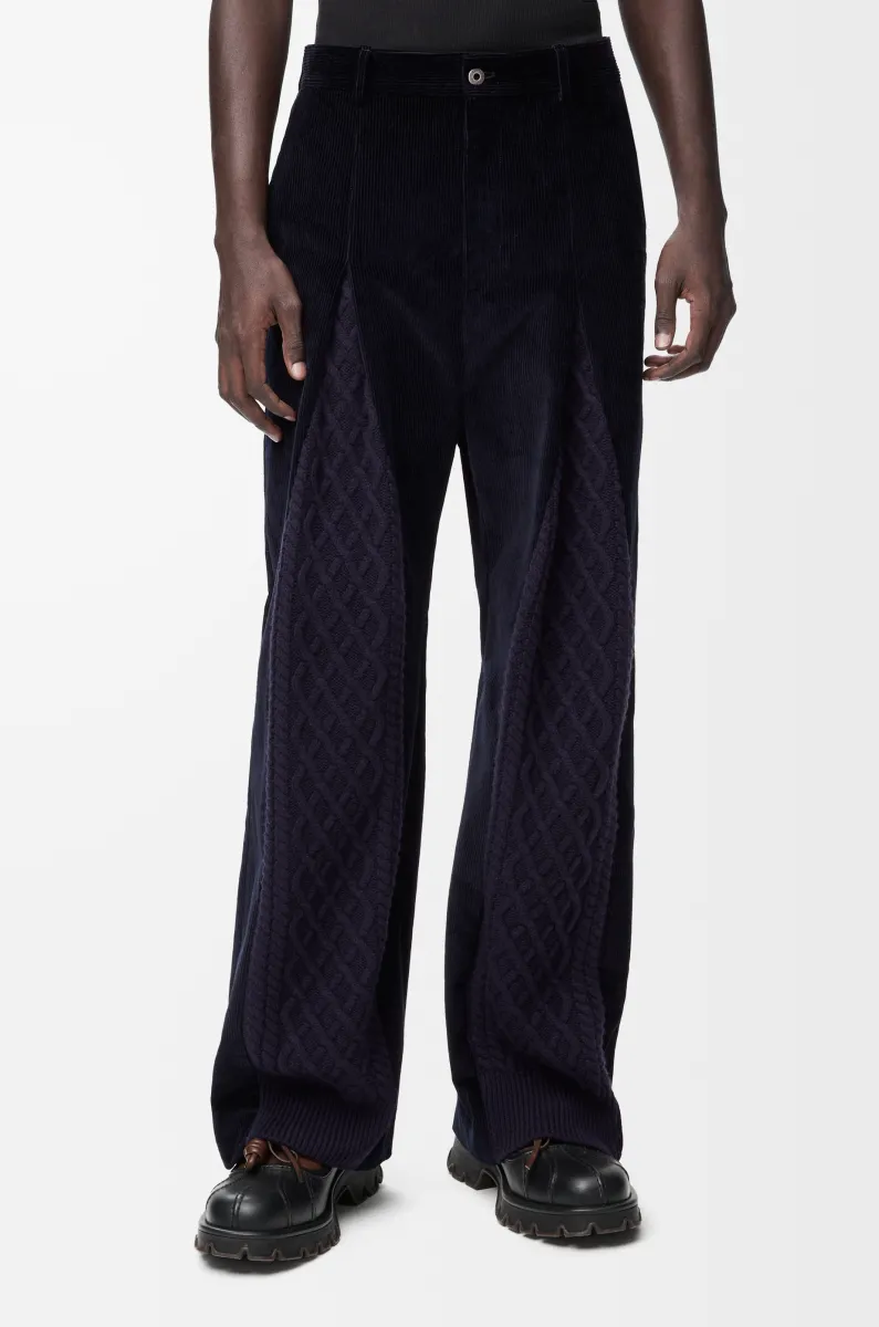 棉质和羊毛长裤