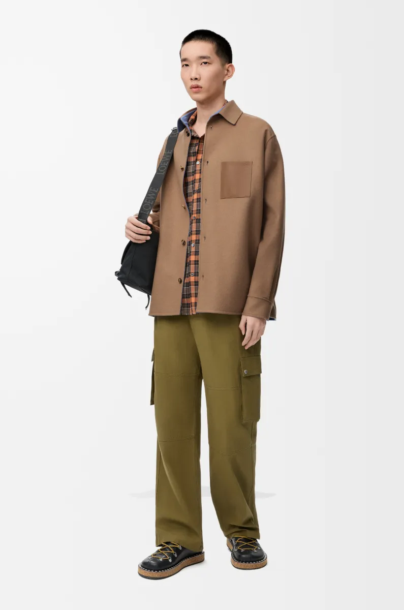 初剪羊毛和羊绒外套衬衫