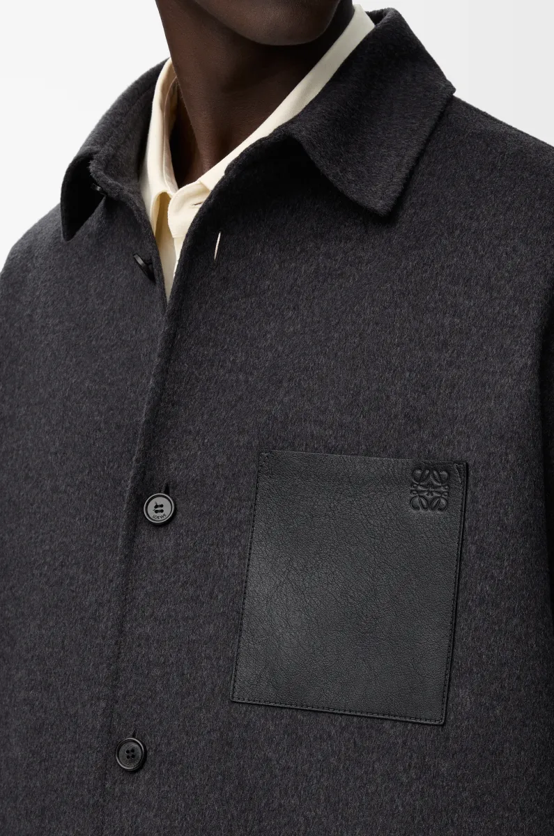 羊毛和羊绒外套衬衫
