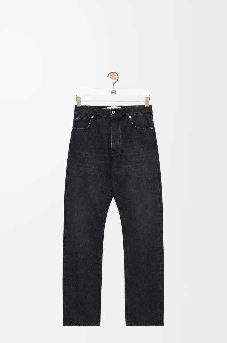 单宁布直筒牛仔裤