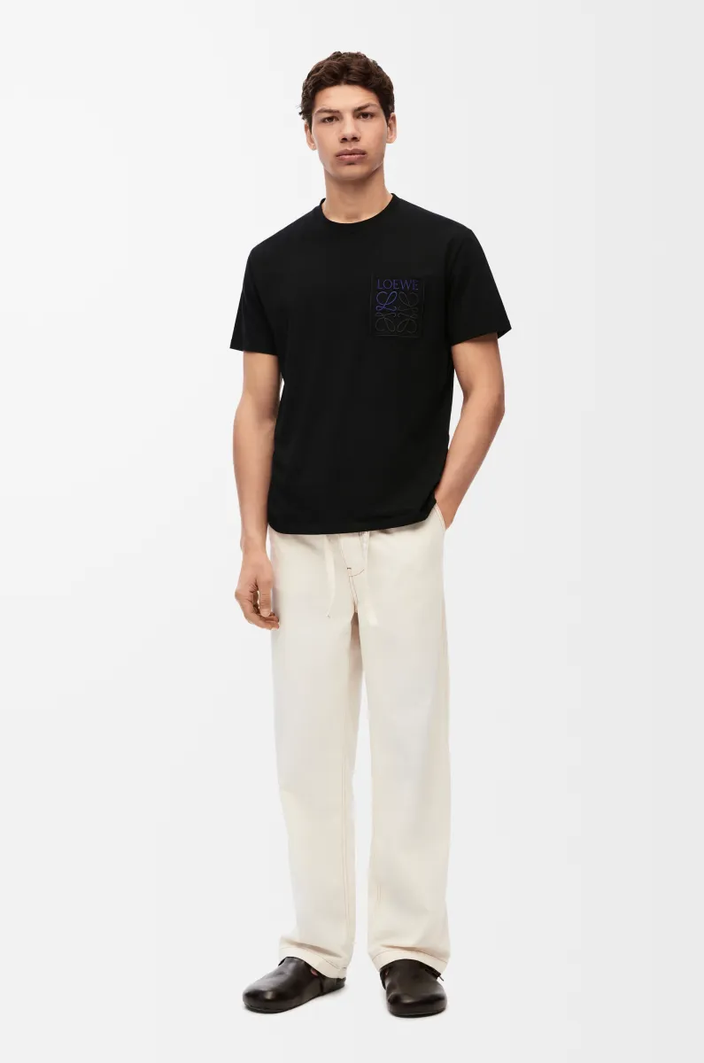 棉质宽松版型T恤