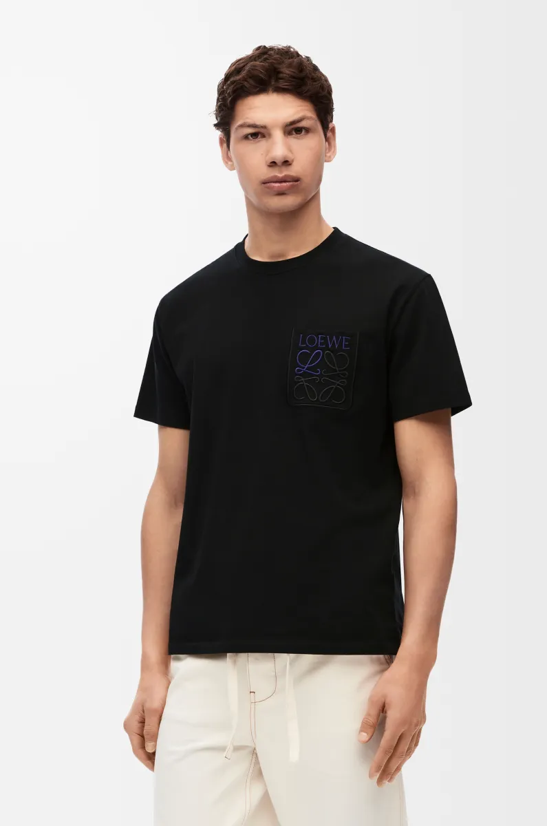 棉质宽松版型T恤