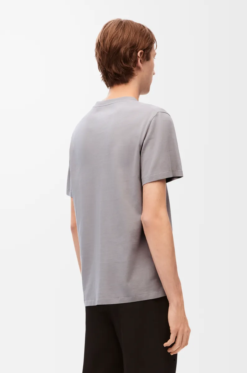 棉质宽松版型T恤