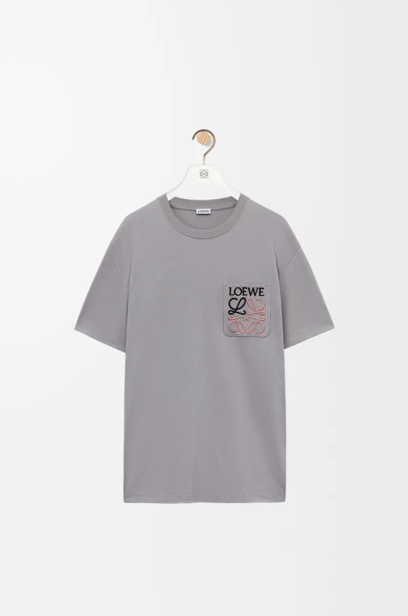 棉质宽松版型T恤