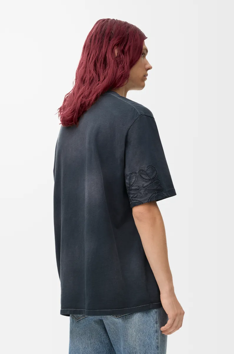 棉质宽松版型 T 恤