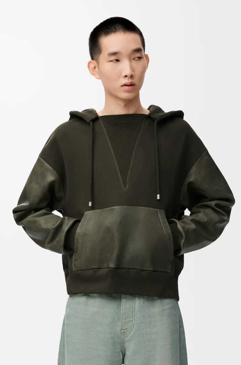棉质和纳帕羊皮革混搭连帽卫衣