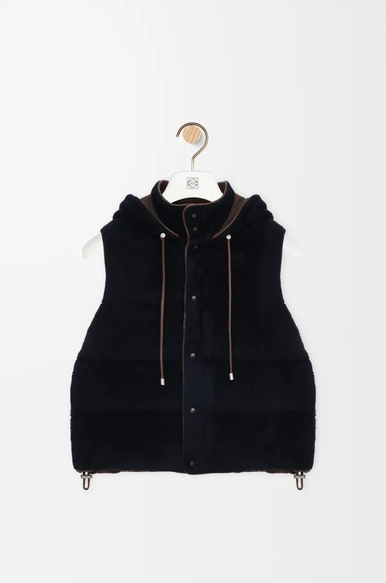 剪羊毛衬垫背心