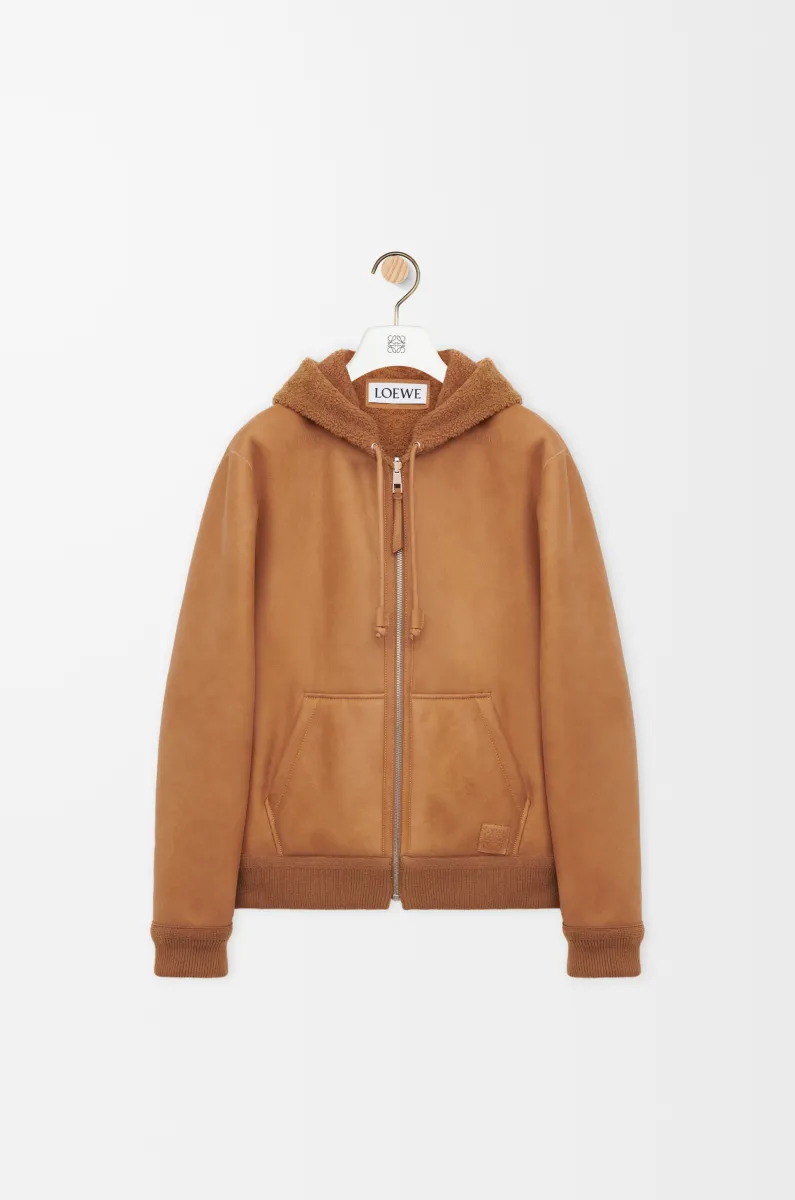 剪羊毛连帽夹克