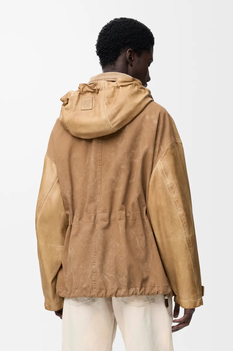 纳帕羊皮革和棉质短款派克大衣