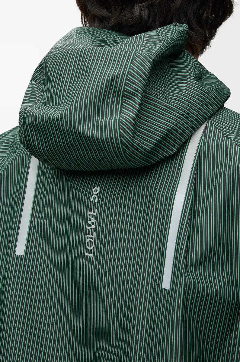 科技面料厚夹克