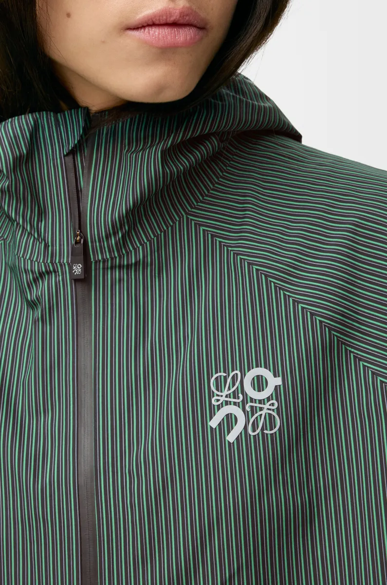 科技面料厚夹克