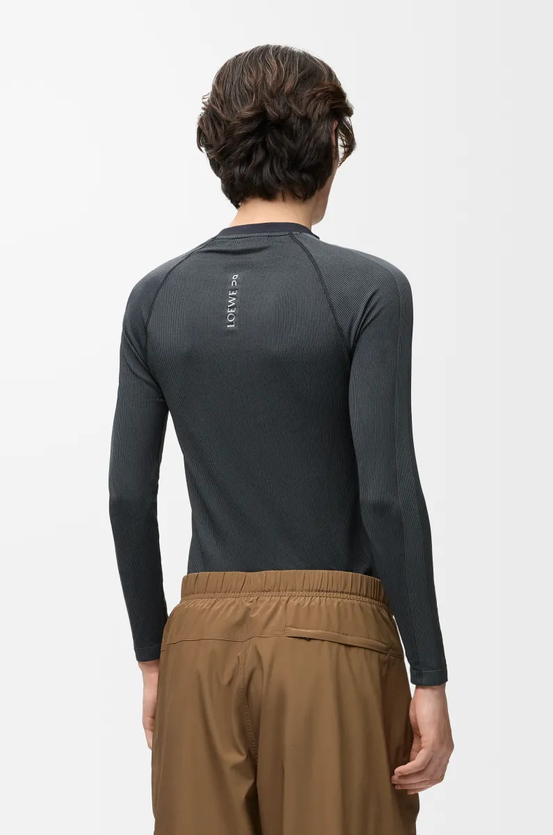 科技平纹针织长袖上衣