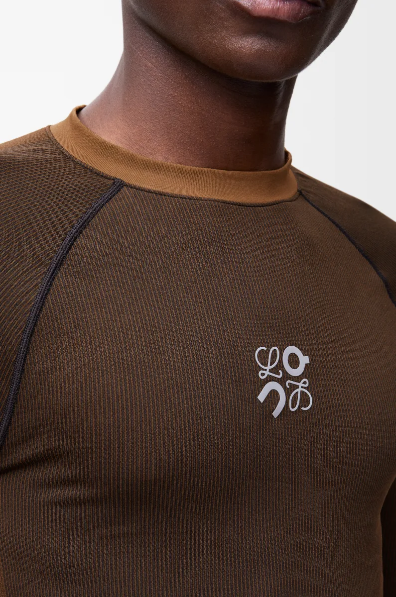 科技平纹针织长袖上衣