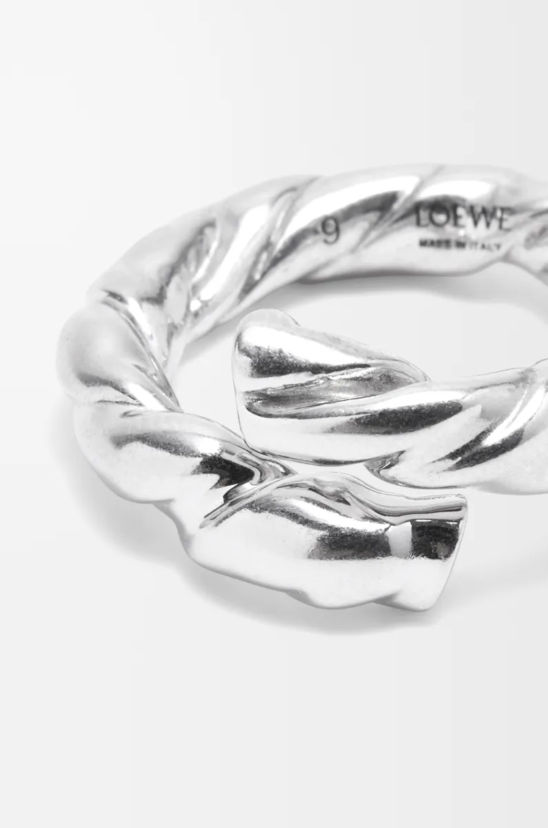 纳帕银质扭曲戒指