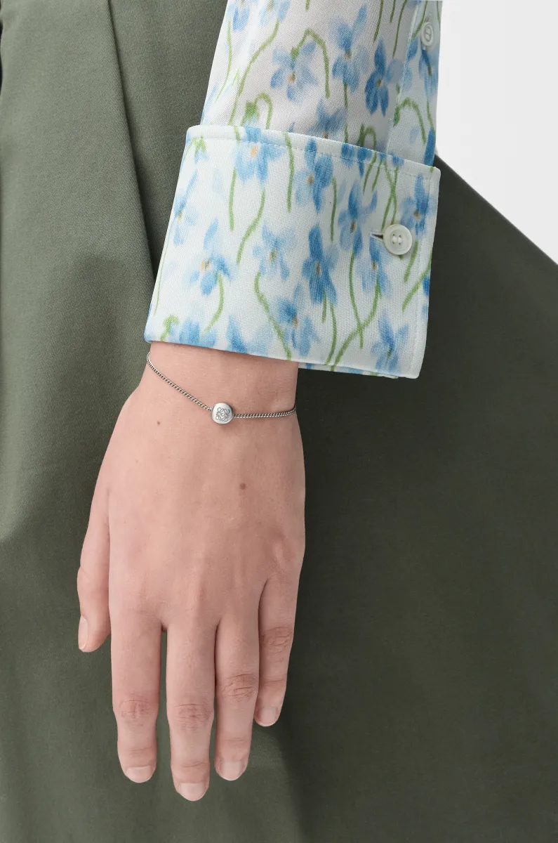 银质 Pebble 手链