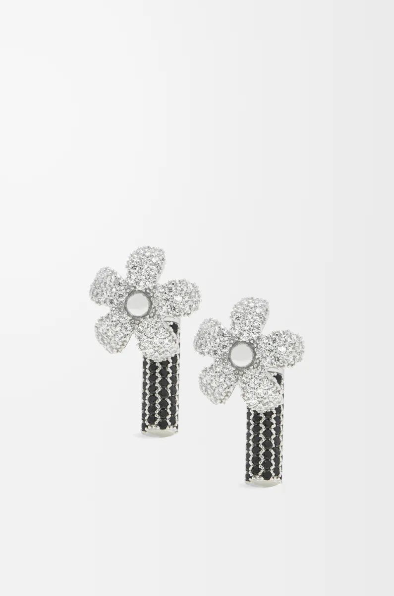 银质和水晶 Flor 耳环