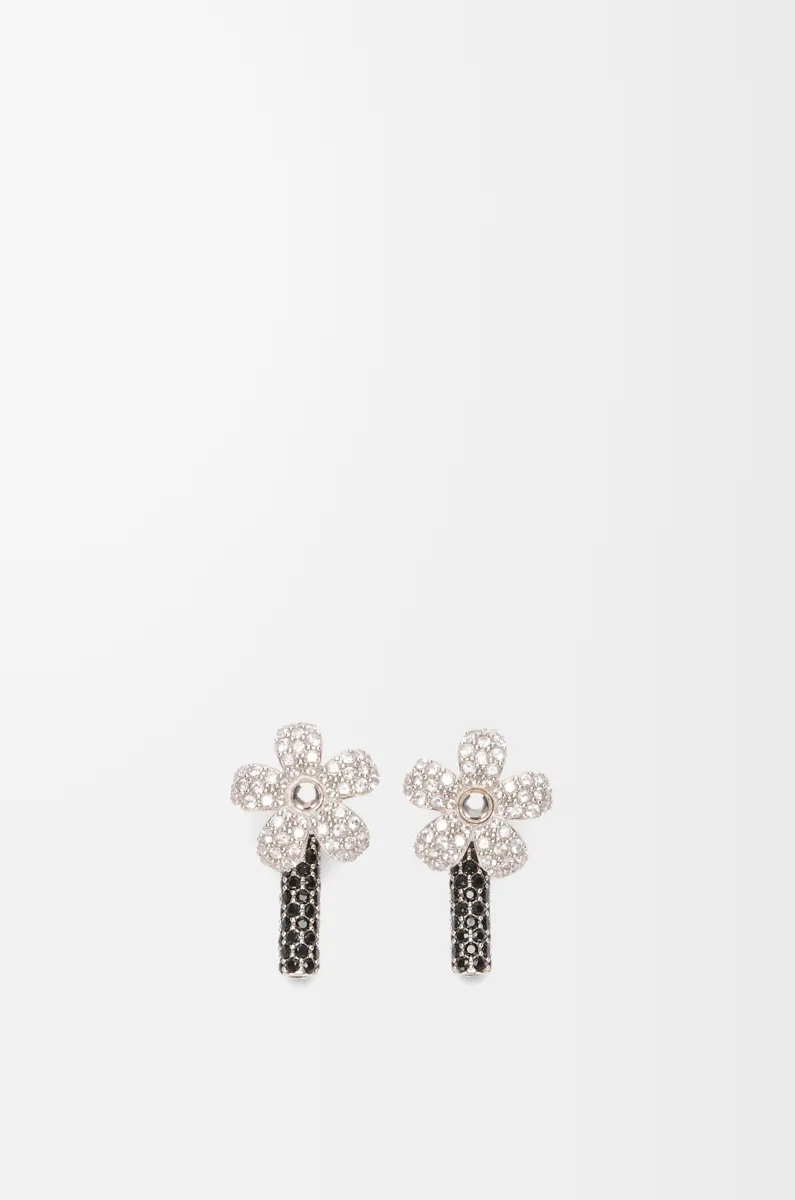 银质和水晶 Flor 耳环