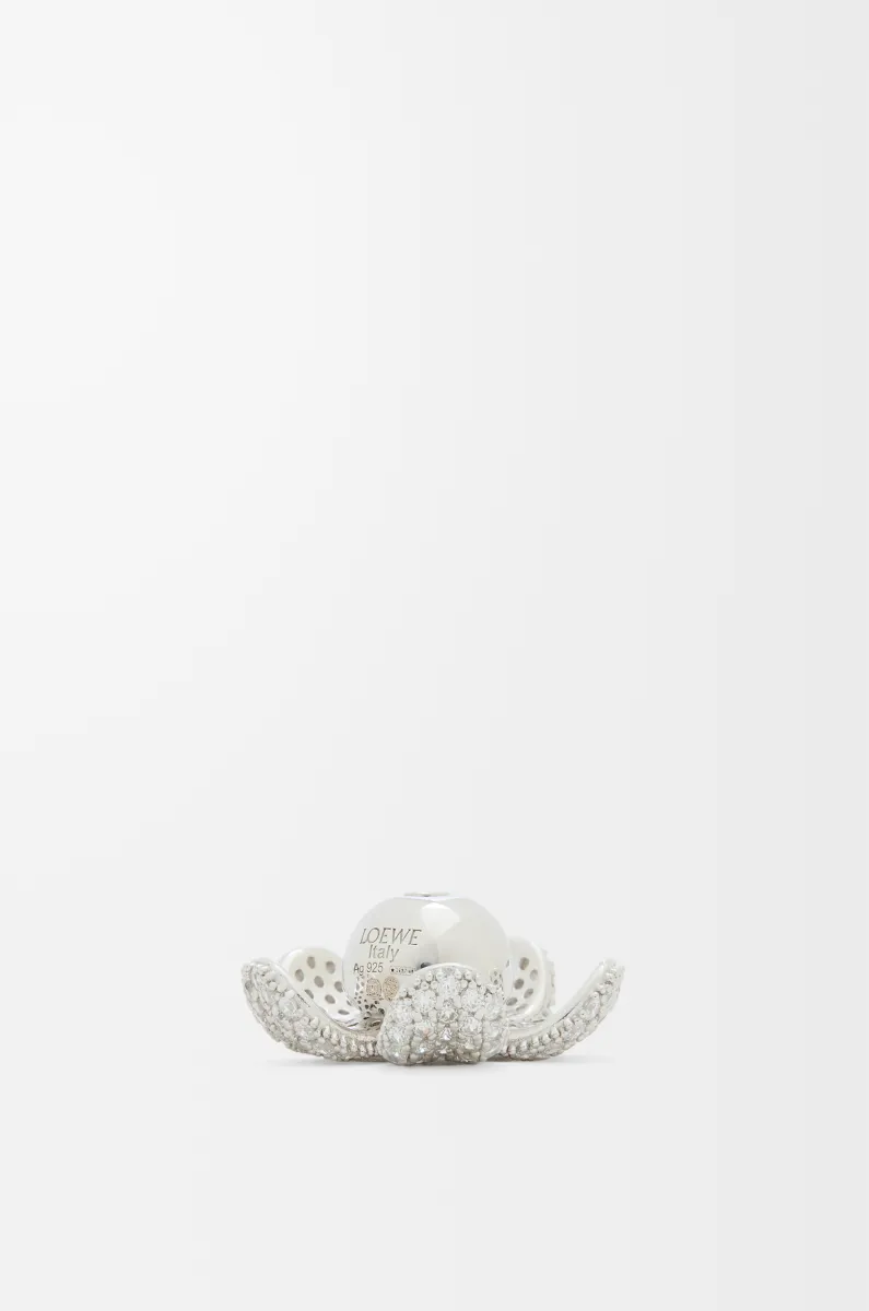 银质和水晶花帽吊坠