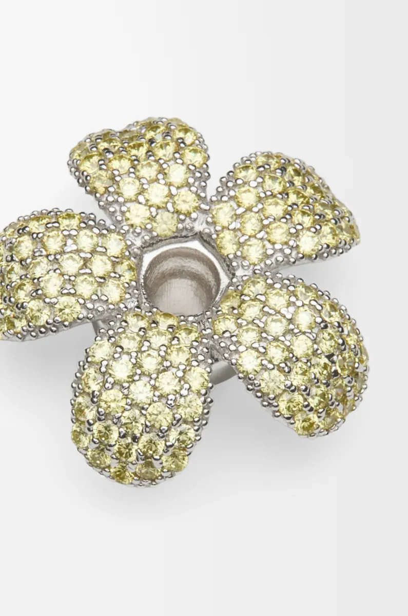 银质和水晶花帽吊坠