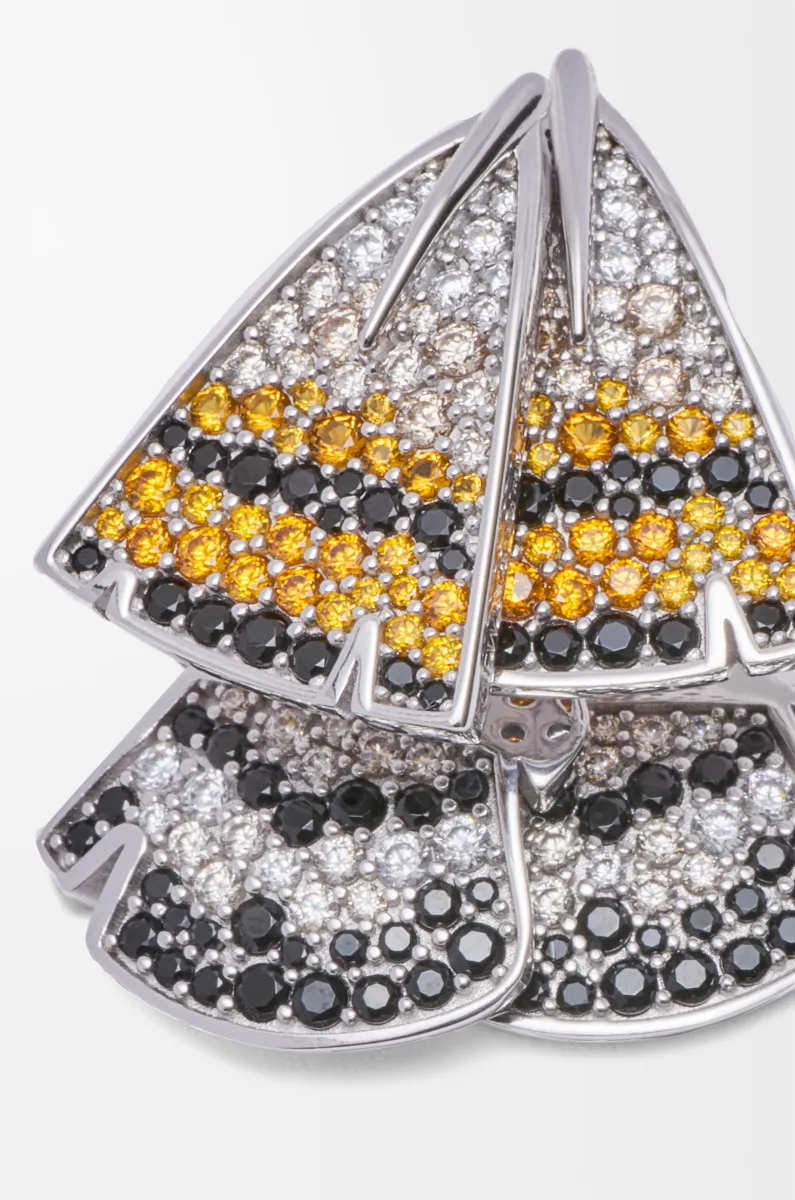 银质和水晶羽毛耳环 