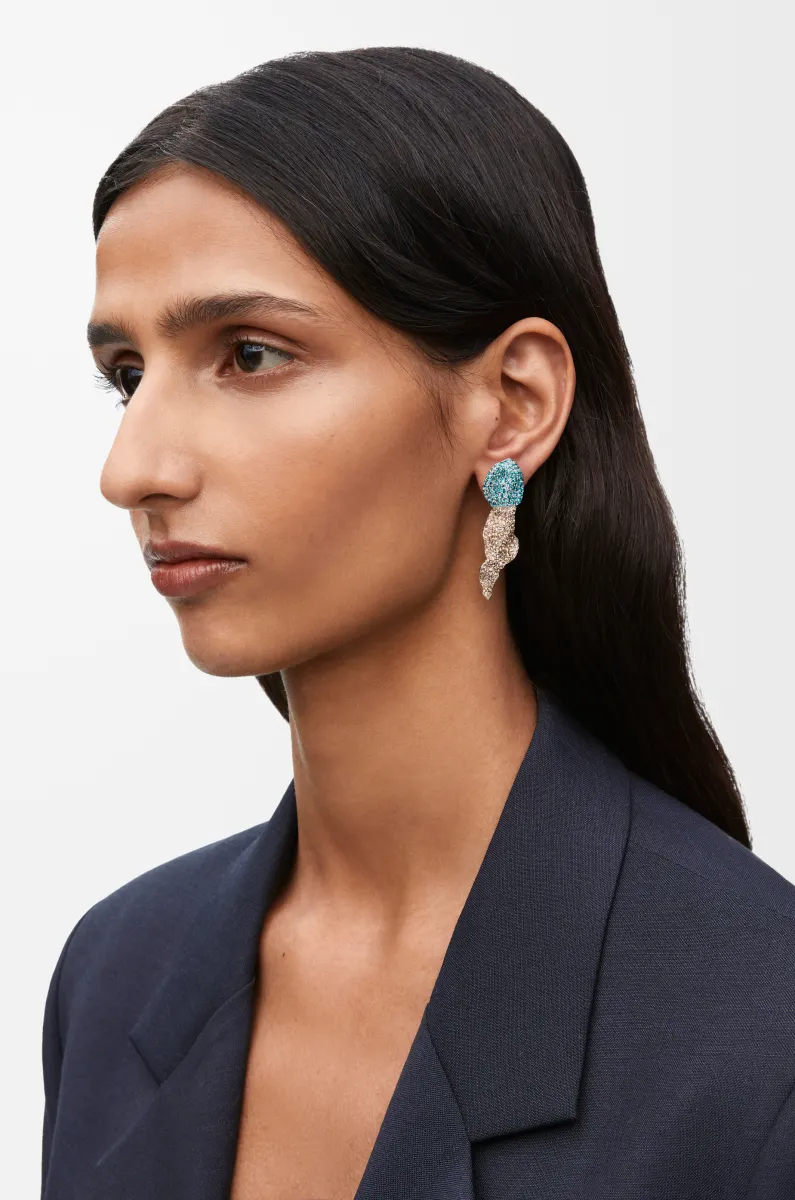 银质和水晶 Glitter Fragment 耳环