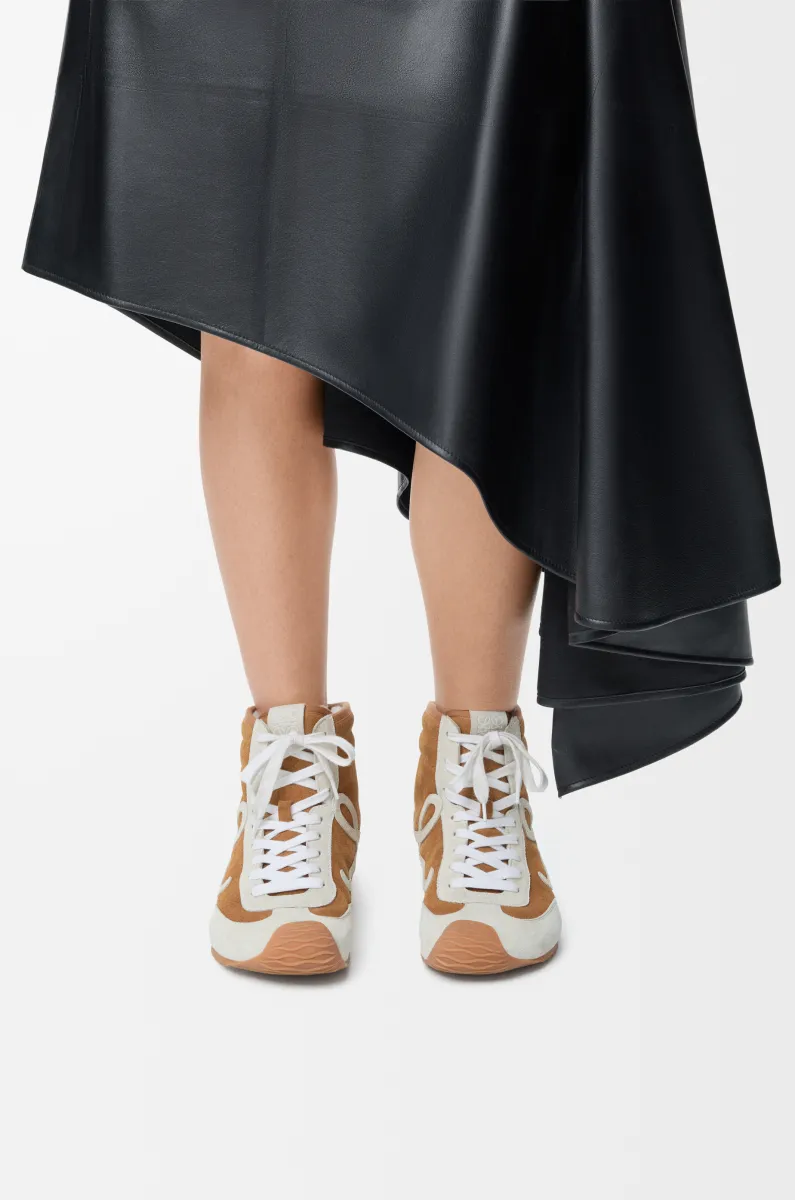 绒面革和剪羊毛 Ballet Runner 2.0 女士高帮运动鞋