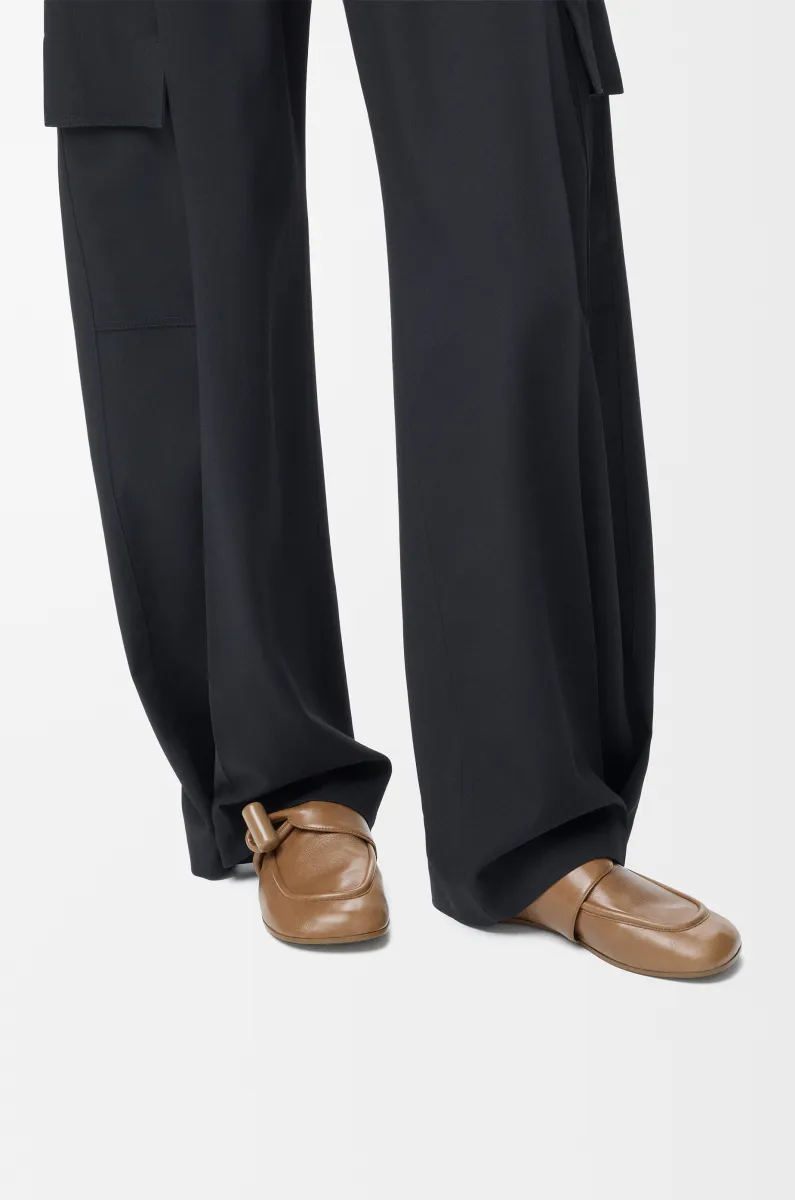 亮面光滑牛皮革 Toggle 乐福鞋