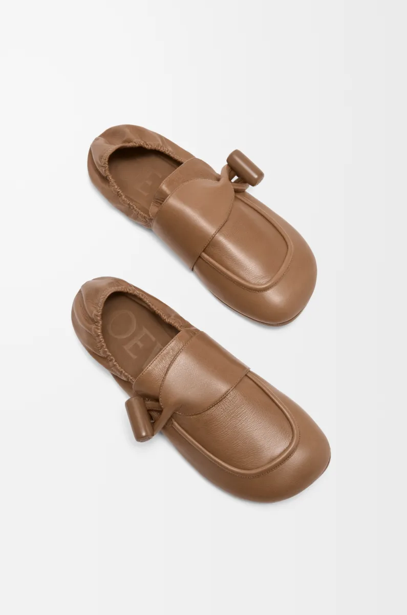 亮面光滑牛皮革 Toggle 乐福鞋